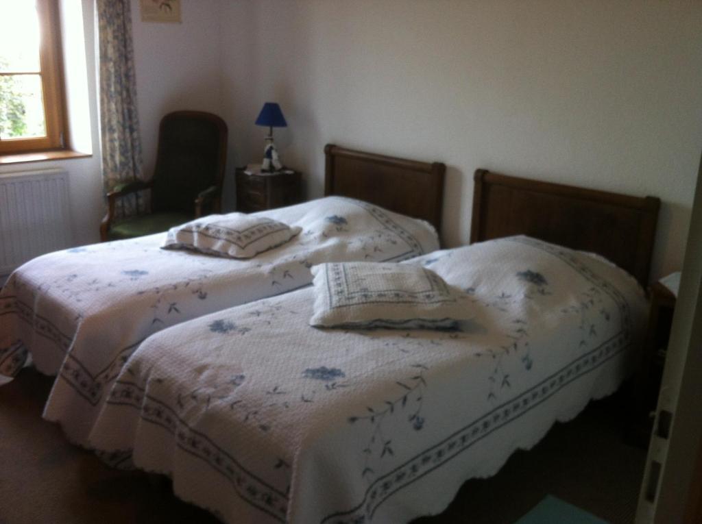 Ferme Du Montheu Bed & Breakfast Dommartin-sous-Amance Ruang foto