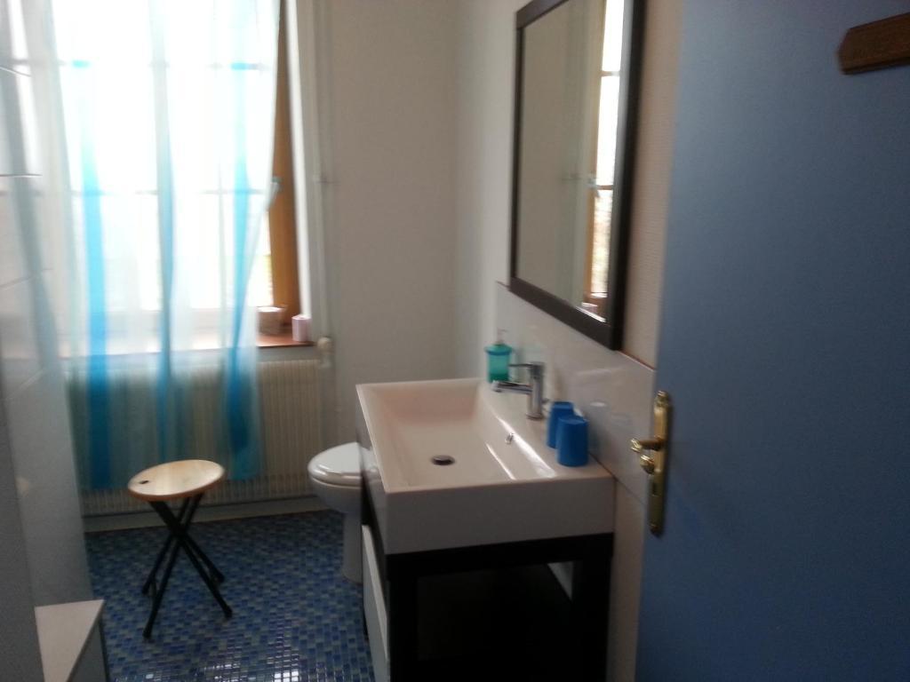 Ferme Du Montheu Bed & Breakfast Dommartin-sous-Amance Ruang foto